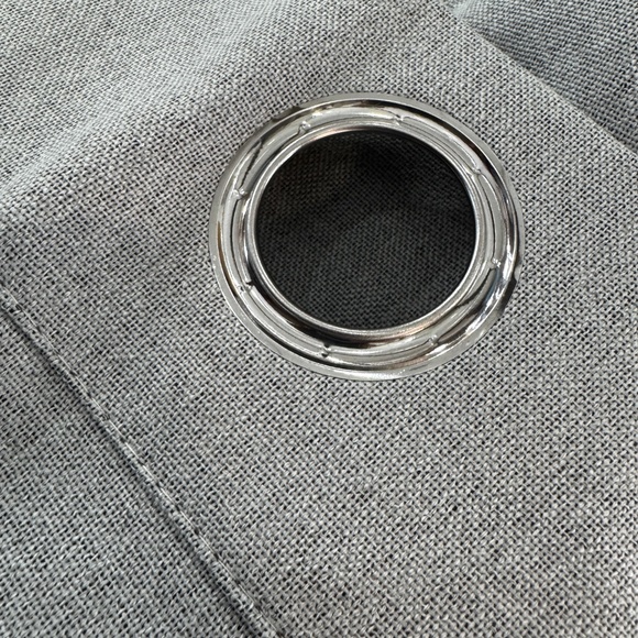 Linen Textured Curtains Large Grommet 48"x80" Poly/Line Light Gray Set of 2 - Picture 2 of 5